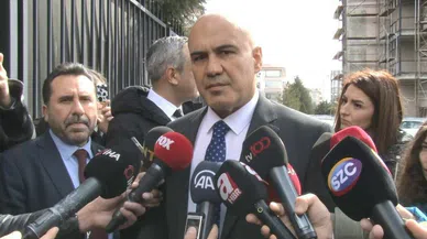 İYİ Partili Çömez: " Burada masadan ayrılma söz konusu değil. Biz masadayız"