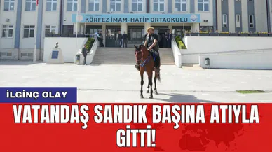 İlginç olay: Vatandaş sandık başına atıyla gitti!