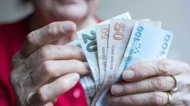 Emekli maaşı için gözler 2023’te…