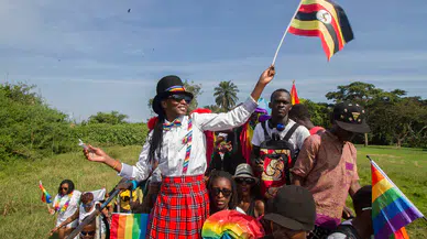 LGBT bireylere yönelik hapis cezası parlamentoda onandı