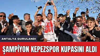 Şampiyon Kepezspor Kulübü Kupasını Aldı