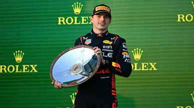 Avustralya Grand Prix'sinde kazanan Max Verstappen