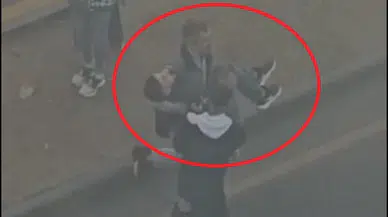'Arsa benim' dedi, kum döktürüp yolu kapattı