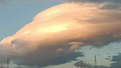 Süphan Dağı’nda mercek bulutu