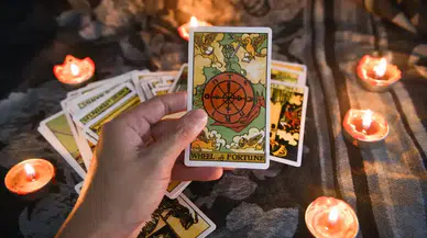 14 Ağustos 2024 Günlük Tarot Falı: Aşk, Sağlık, Para ve İş Hayatınızda Neler Bekliyor?