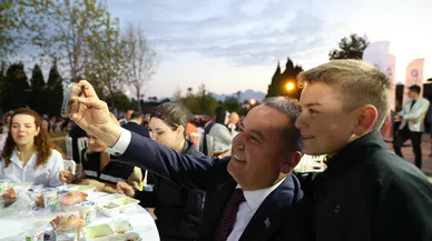 Şimdi bir olma zamanı