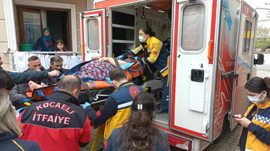 Düştüğü yerden kalkamayan obez kadın için ekipler seferber oldu