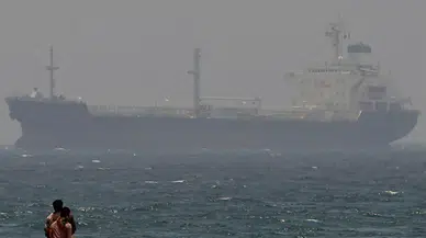 İran, Umman Körfezi’nde petrol tankerine el koydu