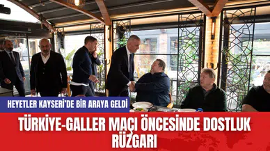 Türkiye-Galler Maçı Öncesinde Dostluk Rüzgarı: Heyetler Kayseri’de Bir Araya Geldi