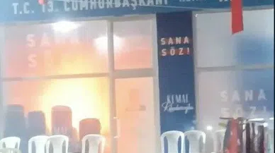 CHP'nin Kumluca seçim ofisinde çıkan yangına müdahale