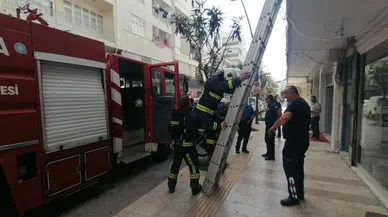 Evlerden atılan çöp ve izmaritler yangın çıkarıyordu  