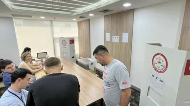 Tayland'daki Türk seçmenler ikinci tur için sandıkta