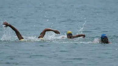 Alanya Uluslararası Açık Su Yüzme Yarışları yapıldı