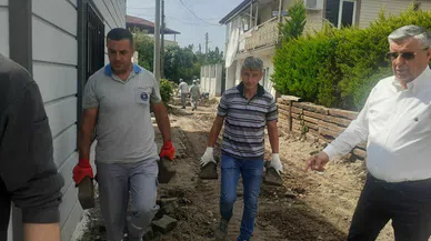 Kemer Belediyesi Göynük Mahallesi’nde çalışıyor