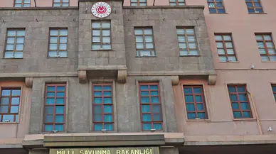 MSB: Kosova'ya bir tabur asker gönderildi