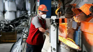 SANAYİ ÜRETİMİ NİSANDA YÜZDE 09, YILLIK OLARAK YÜZDE 1,2 DÜŞTÜ