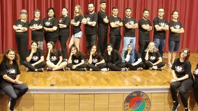 KBT Atölyesi kursiyerlerinden tiyatro gösterisi. Tarih: 12 Haziran