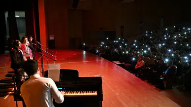 SEVGİ BÜTÜN ENGELLERİ AŞAR