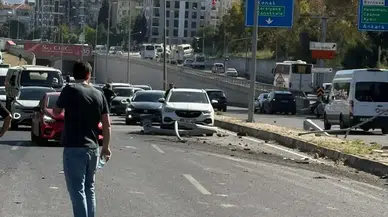 İzmir’de Freni Boşalan TIR Katliam Yaptı! 3 Ölü, Bir Polis Memuru Şehit