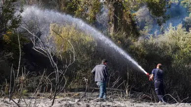 Antalya Aksu'daki Orman Yangını Kontrol Altına Alındı