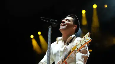 Kepez’de "GençFest" Finali: Emir Can İğrek Coşturdu