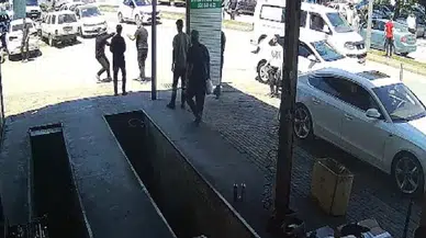 Manavgat'ta Sürücü Kazaya Neden Oldu! Biber Gazı Sıkıp Kaçtı