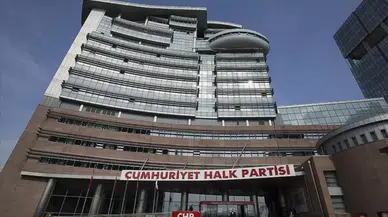 Kılıçdaroğlu'na Yakın Milletvekilleri CHP Genel Merkezine Geldi