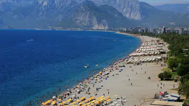 Antalya Turizmine Çifte Bayram Dopingi!