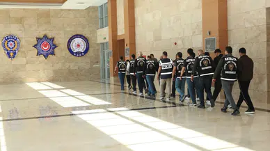 Antalya’da 196 Bin Kişi Sorgulandı! 270 Şüpheli Tutuklandı