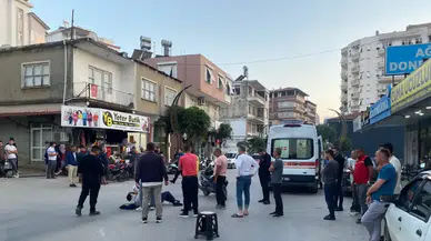 Serik’te Güvenlik Kamerasına Yansıyan Motosikletler Kazada 3 Yaralı