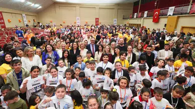 LÖSEV 1450 Lösemili Çocuk ve Ailesini Kemer Tatilinde Buluşturdu