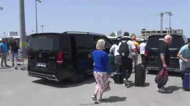 Antalya Havalimanı’nda "Kronometreli" Dönem, 15 Dakikadan Sonrası Binlerce TL!