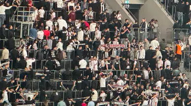 Beşiktaş'ta İnönü Buz Kesti! Dev Derbide Sahaya Sırtlarını Döndüler!