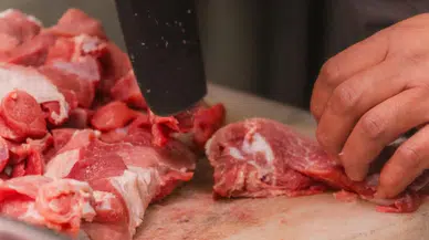 Kurban Etinde 'Rigor Mortis' Tehlikesi: Sindirim Sistemini Vurmasın!
