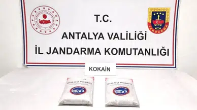 Jandarmadan Yaz Baskını: Konyaaltı'nda Poşet Poşet Kokain Ele Geçirildi