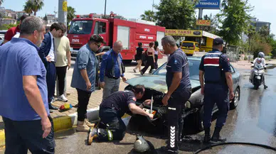 Serik’te Hareketli Dakikalar: Sulama Aracıyla Otomobil Yangınına Müdahale