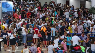 Antalya Havalimanı 5 Ayda 9 Milyon 169 Bin 801 Yolcu Ağırladı
