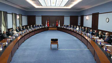 Saray’daki Kritik MGK Toplantısı Sona Erdi! Bildirideki 'ABD-İran' Detayı Ne Anlama Geliyor?