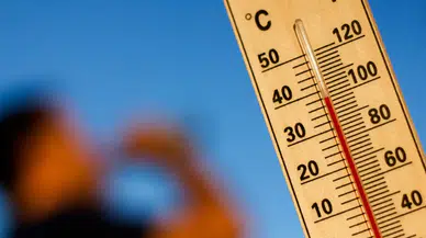 Antalya'da Aşırı Sıcaklara Karşı Hayati Uyarılar! Sıcak Çarpması Nasıl Anlaşılır?