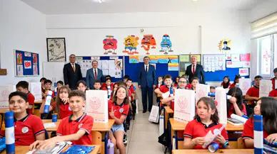 Antalya’da 484 Bin 576 Öğrenci İçin Karne Heyecanı