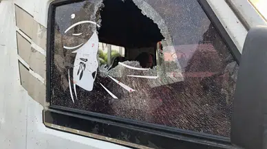 Hatay’da "Karpuz Kavgası": Rakip Esnafın Aracını Parçaladı