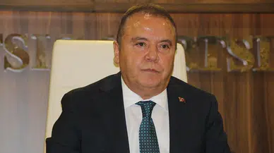 Muhittin Böcek 18'inci Kez Hastaneye Kaldırıldı!