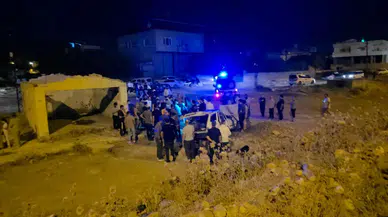 Hatay'da Can Pazarı! Şarampole Uçan Otomobilde 5 Yaralı