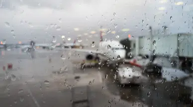 Hava Şartları Antalya Uçuşlarını Vurdu: Londra Uçağı İstanbul’a İndi