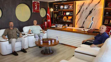 Alanya Belediye Başkanı Özçelik’ten Corendon Alanyaspor’a Destek Ziyareti