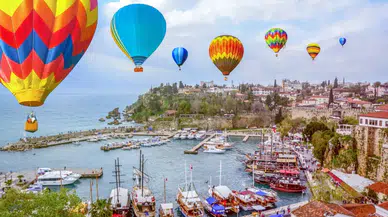 Antalya Dahil 8 Merkezde 40 Bin Balon Uçuşu