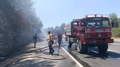 Antalya-Konya Yolunda Otomobil Alevlere Teslim Oldu! Aile Son Anda Kurtuldu