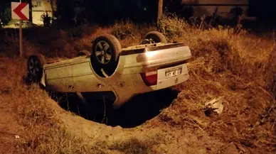 Isparta'da Köpeğe Çarpmamak İçin Şarampole Yuvarlandı