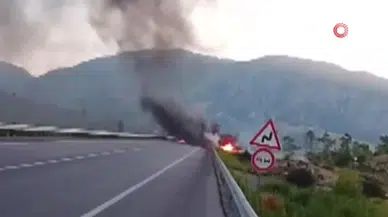 Yolcu Otobüsü Alev Alev Yandı: 30 Yolcu Son Anda Kurtuldu!