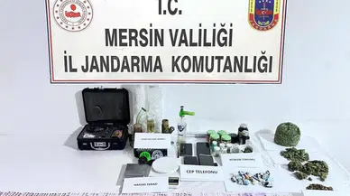 Jandarmadan Uyuşturucu Operasyonu! Kilolarca Esrar ve Nakit Para Ele Geçirildi